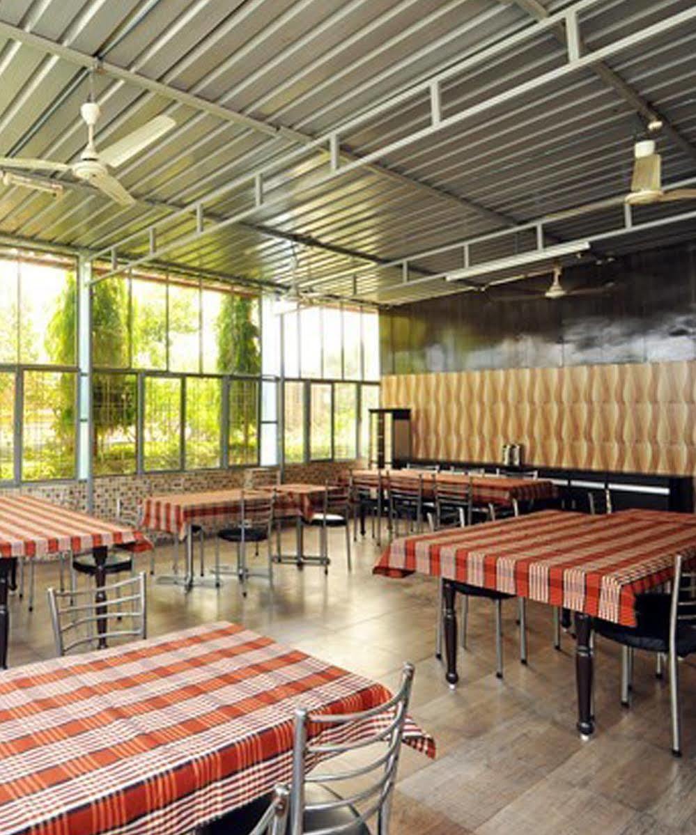 Fabhotel Rr Retreat Dehradun Zewnętrze zdjęcie