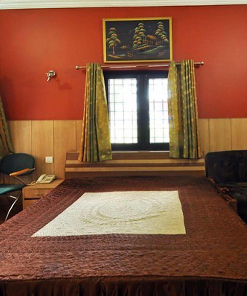 Fabhotel Rr Retreat Dehradun Zewnętrze zdjęcie
